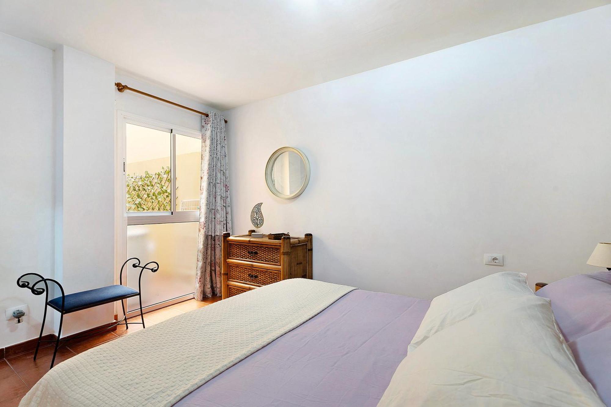 Apartamento Coral La Jaca Bagian luar foto